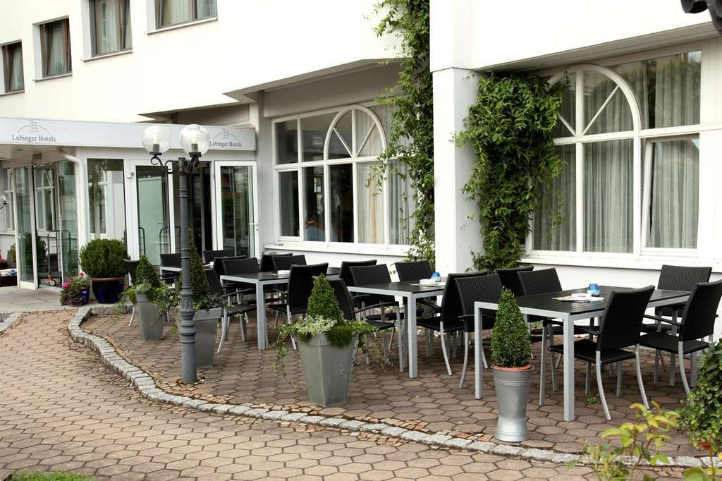 Lobinger Hotel Weisses Ross Langenau Bagian luar foto